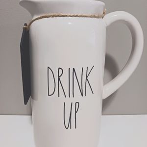 Ray Dunn by magenta ceramic 9-in large drink picture , color cream and black,